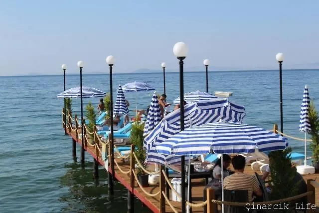 Cinarcik Hotel Szálloda Çınarcık